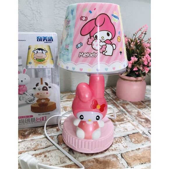 Sanrio Kawaii Anime My Melody Noctilucent Lamp Cartoon Cinnamon w/ a Key Chain - Picture 2 of 8